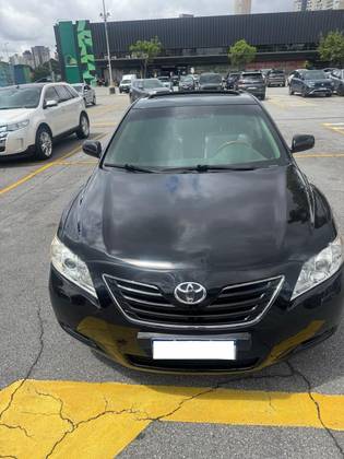 TOYOTA CAMRY 3.5 XLE V6 24V GASOLINA 4P AUTOMÁTICO